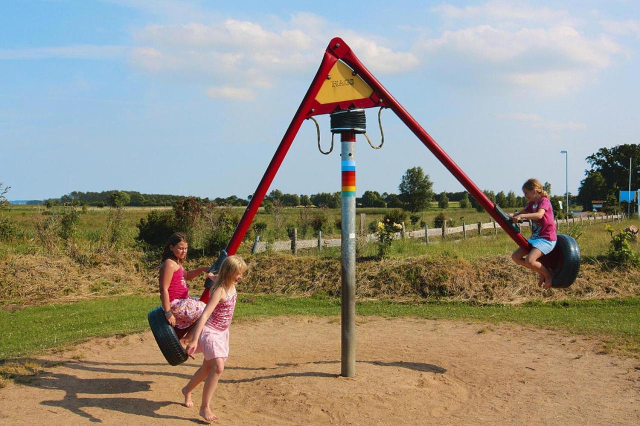 Holiday Complex Schuldt, Behrensdorf Bagian luar foto